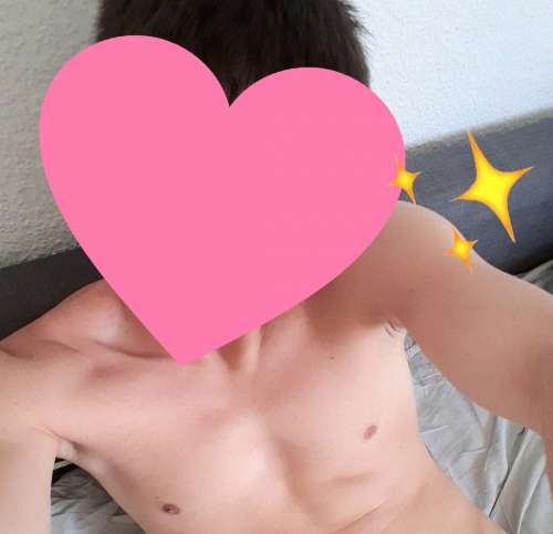 GoldenBoySlawa (18 years) (Photo!) offering male escort, massage or other services (#5168400)