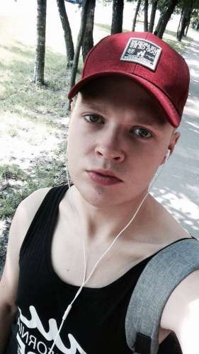 Сергей (24 года) (Фото!) предлагает мужской эскорт, массаж или другие услуги (№5446106)