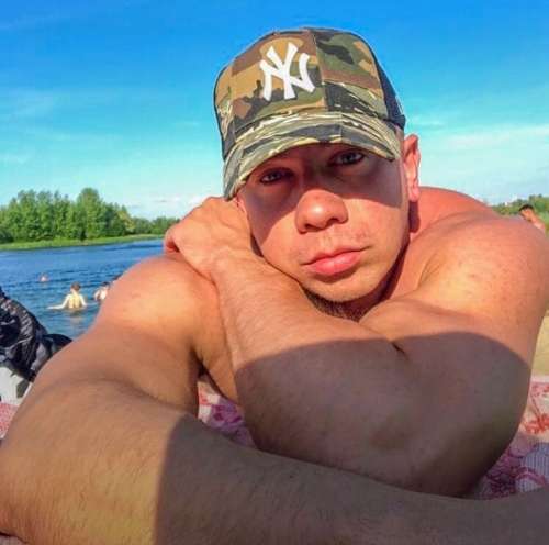 Алексей (35 лет) (Фото!) предлагает мужской эскорт, массаж или другие услуги (№5523320)