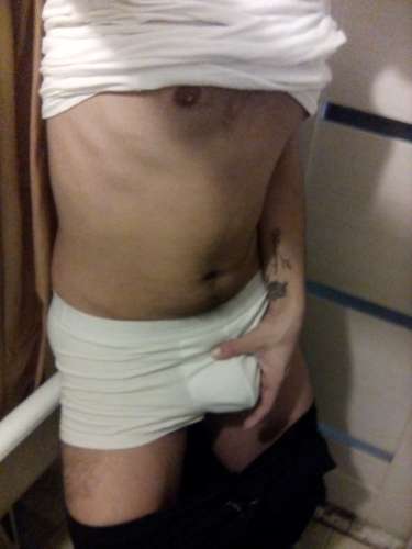 Adrian (24 years) (Photo!) offering male escort, massage or other services (#5653873)