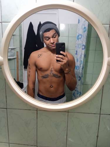 Orlando (26 лет) (Фото!) предлагает мужской эскорт, массаж или другие услуги (№5732628)