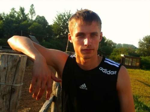 Сергей (25 лет) (Фото!) предлагает мужской эскорт (Объявление №5740898)