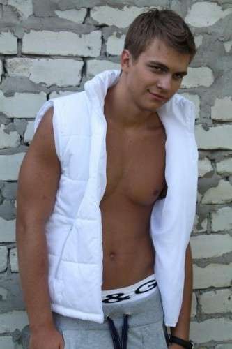 Борис (23 года) (Фото!) предлагает мужской эскорт, массаж или другие услуги (№5747908)