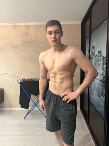 Олег (23 года) (Фото!) предлагает мужской эскорт, массаж или другие услуги (№6526709)