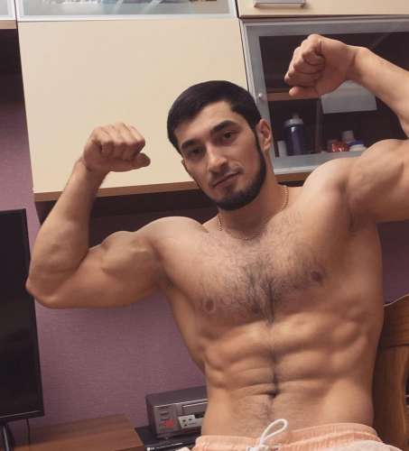 Амир (29 лет) (Фото!) предлагает мужской эскорт, массаж или другие услуги (№6592328)