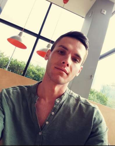 Кирилл (28 лет) (Фото!) предлагает мужской эскорт, массаж или другие услуги (№6669417)