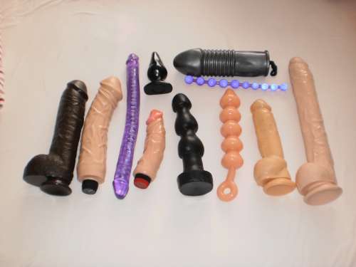 Эмма +79857079224 (22 года) (Фото!) продаёт или ищет игрушки для секса (№6672223)