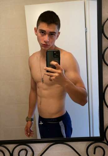 Сергей (26 years) (Photo!) offering male escort, massage or other services (#6703505)