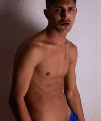 Амир (23 года) (Фото!) предлагает мужской эскорт, массаж или другие услуги (№6816444)