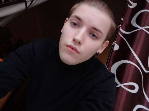 Паша (22 года) (Фото!) предлагает мужской эскорт, массаж или другие услуги (№6973274)