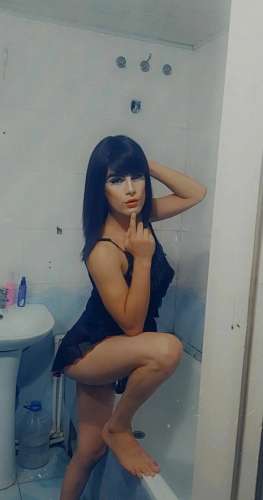 Карина (23 years) (Photo!) offering male escort, massage or other services (#6978278)