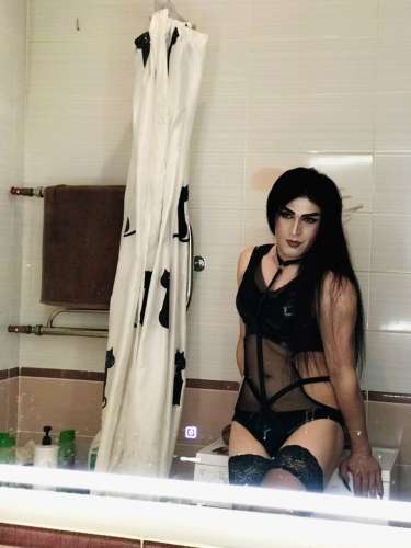 Zara (23 years) (Photo!) offering male escort, massage or other services (#7171665)