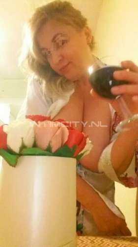 Валя89153610390 (35 years) (Photo!) offer escort, massage or other services (#7209041)
