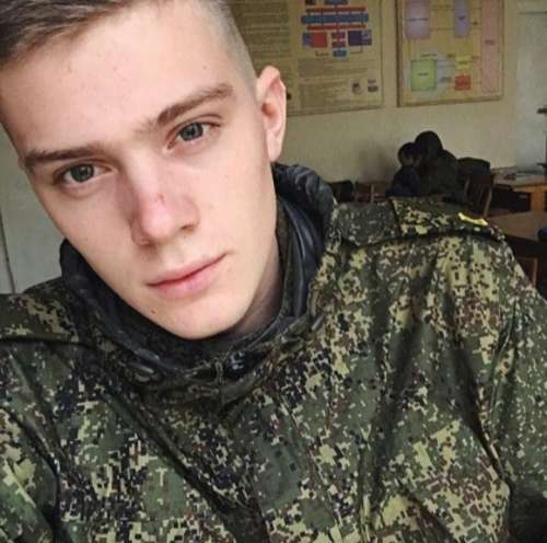 Владислав (19 metai) (Nuotrauka!) siūlote vyrų escortą (#7229953)