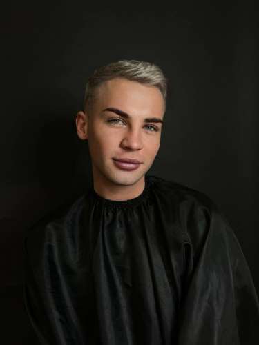 Александр VIP (26 лет) (Фото!) предлагает мужской эскорт, массаж или другие услуги (№7318404)
