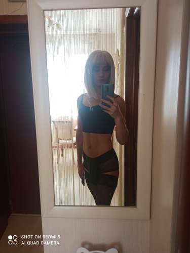 Барби (19 years) (Photo!) offering male escort, massage or other services (#7346675)