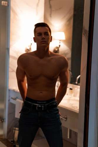 Tony (24 years) (Photo!) offering male escort, massage or other services (#7347946)