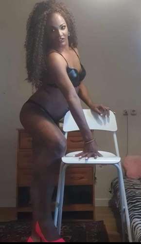 Beyonce (23 years) (Photo!) offering male escort, massage or other services (#7390746)