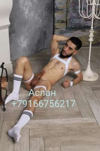 Аслан (25 лет) (Фото!) предлагает мужской эскорт, массаж или другие услуги (№7440197)