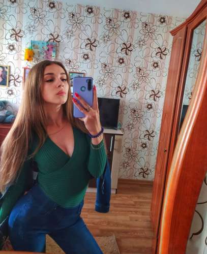 Между грудей (18 years) (Photo!) offer escort, massage or other services (#8265960)